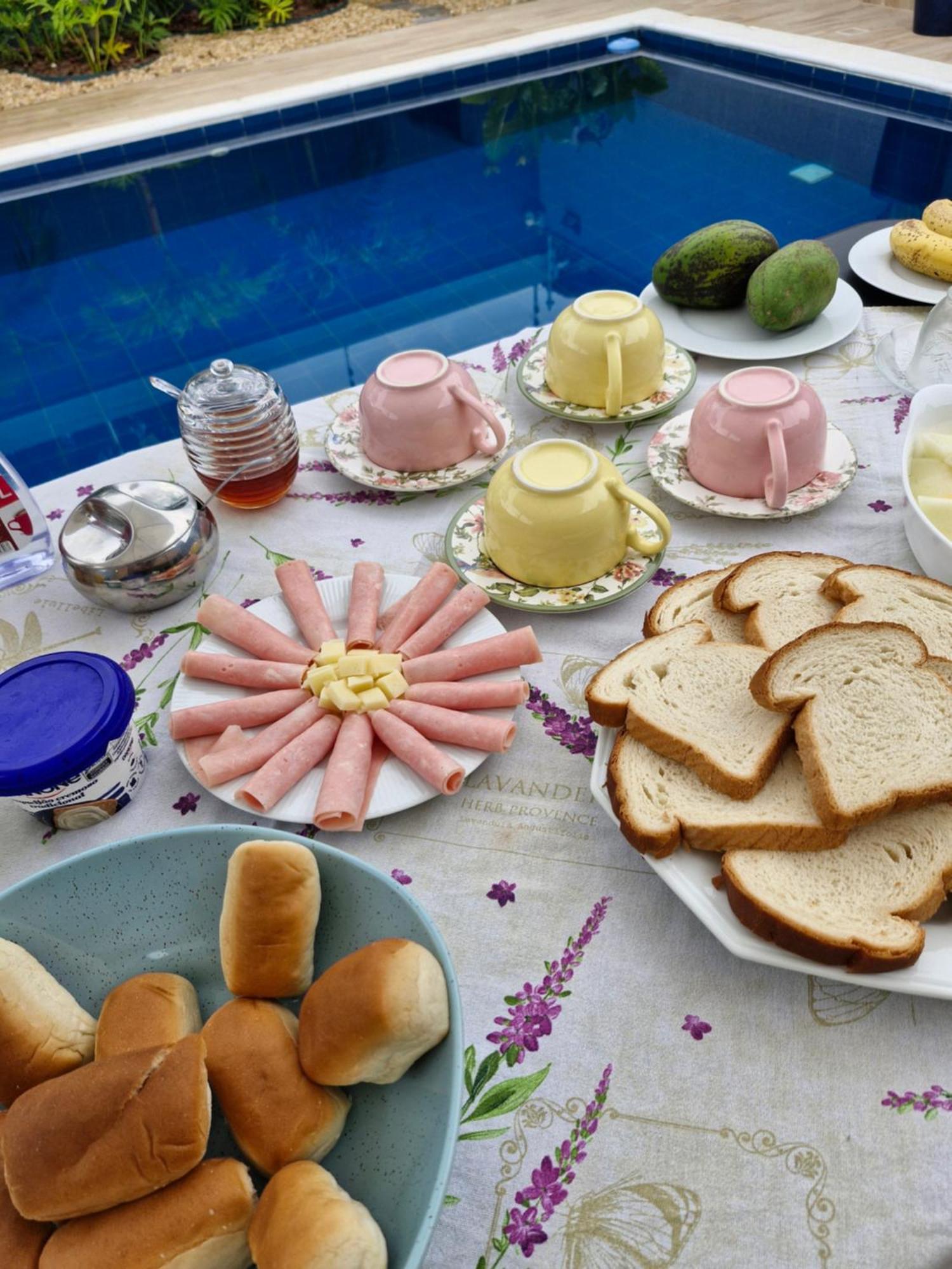 Suite Em Casa Familiar Da Mirian Niterói Zewnętrze zdjęcie